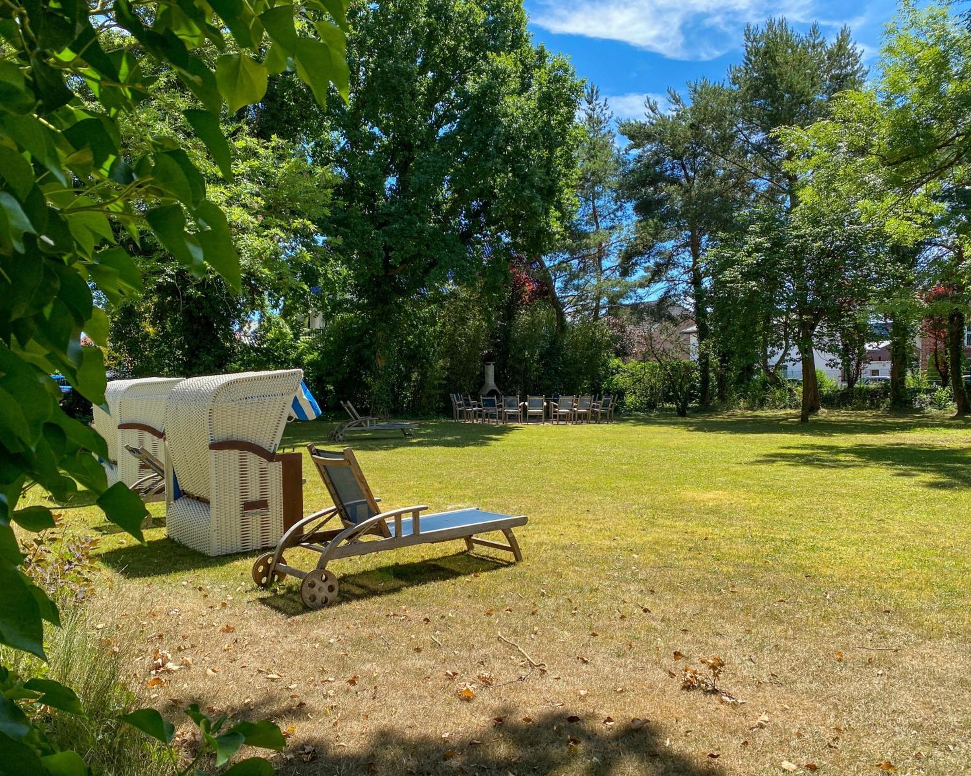 Appartement-Hotel Timmendorfer Strand Exteriör bild